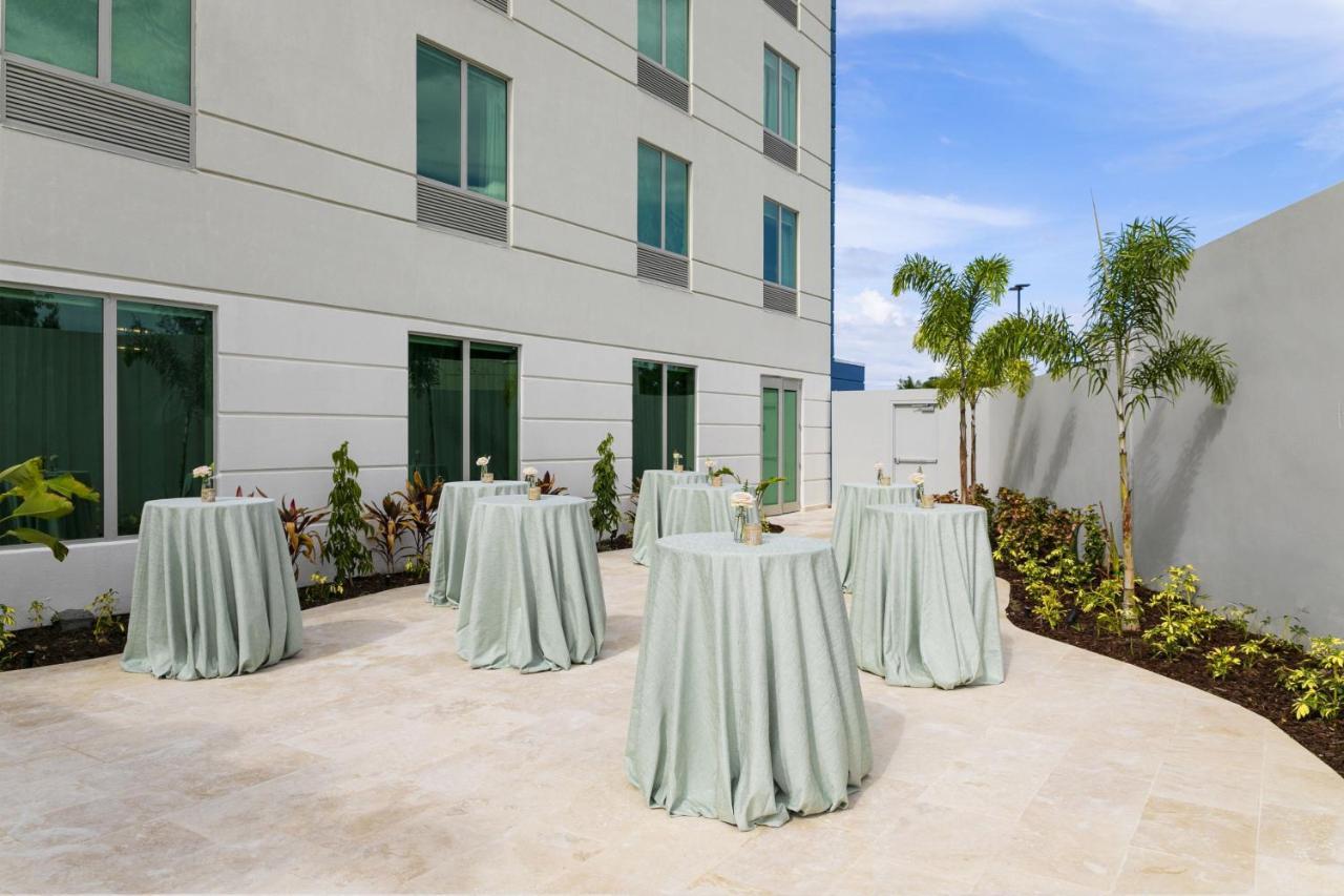 Fairfield By Marriott Luquillo Beach Exterior photo